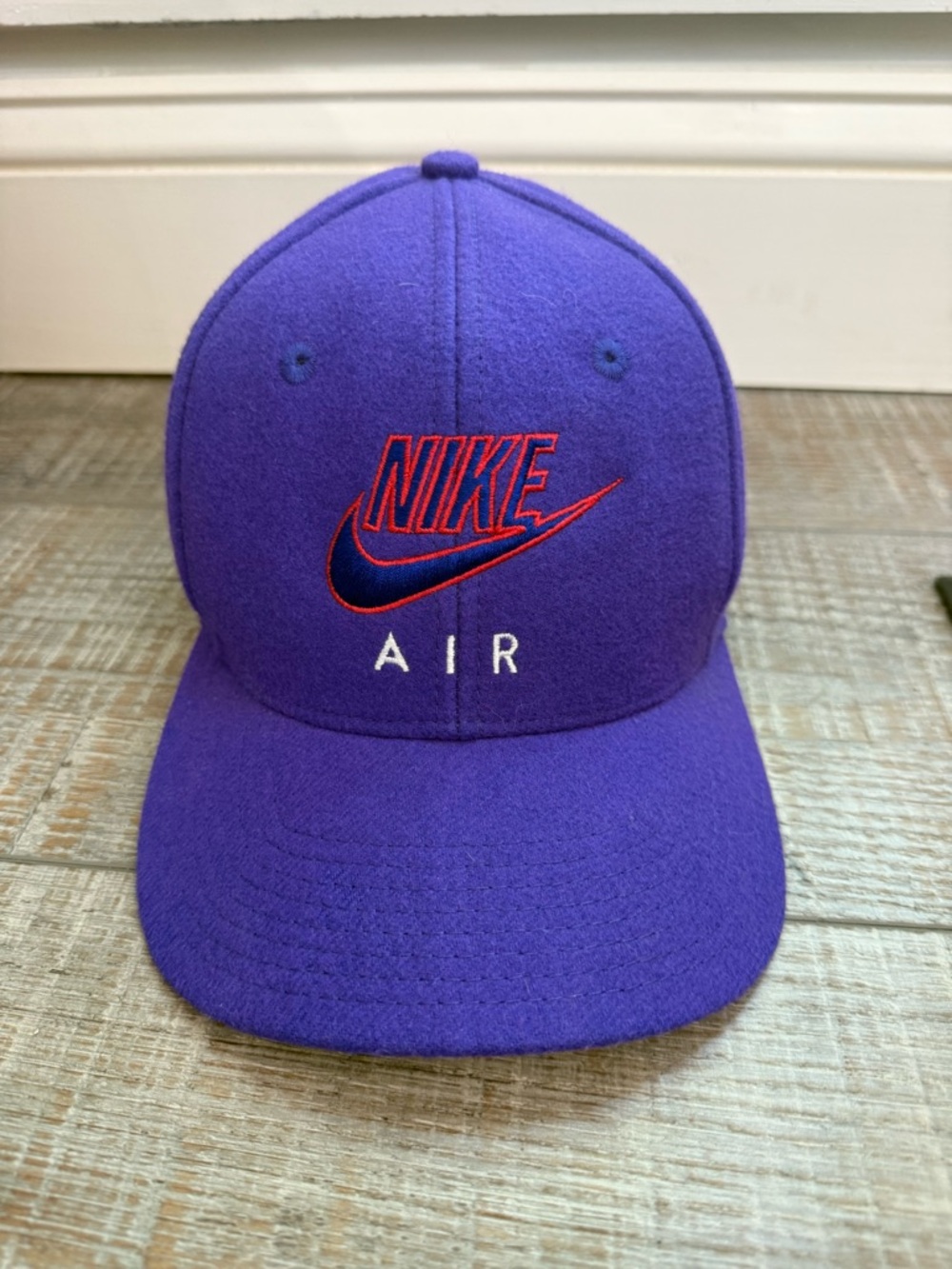 VTG Nike Air wool cap sz7